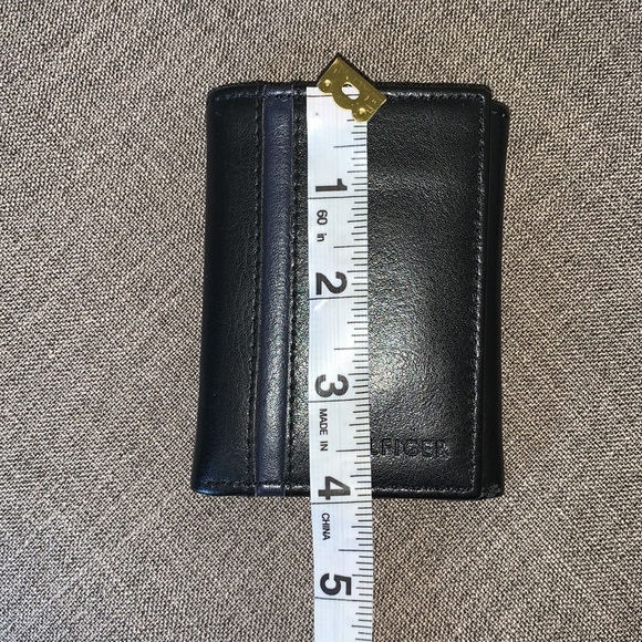 Tommy Hilfiger / Men’s Wallet - Picture 7 of 8